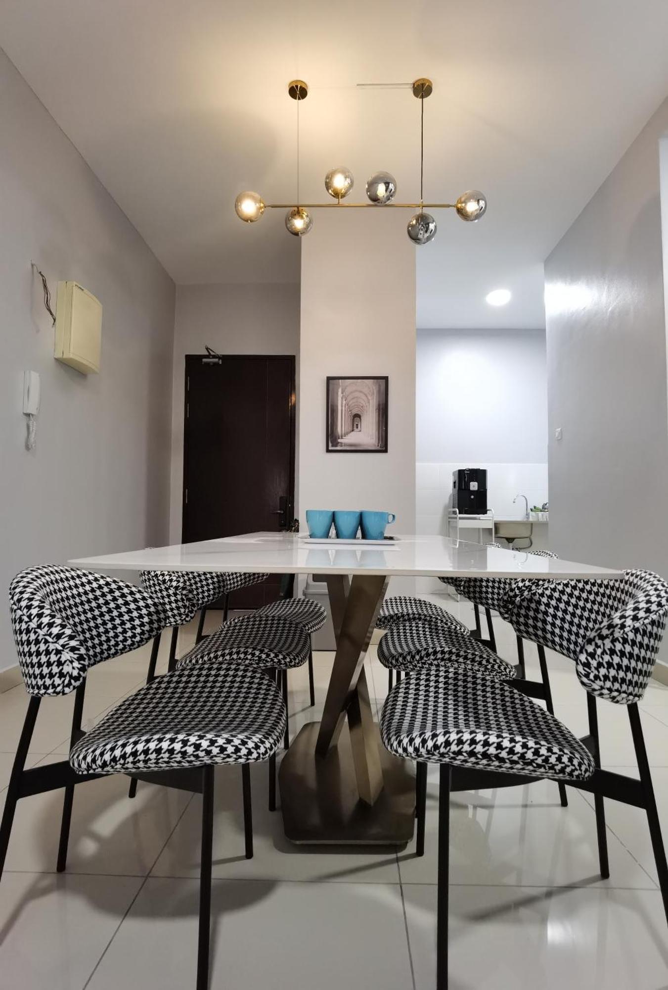 Apartment Comfy Luxury 5 Star Bed & Sofa 3r2b 2carpark Wifi