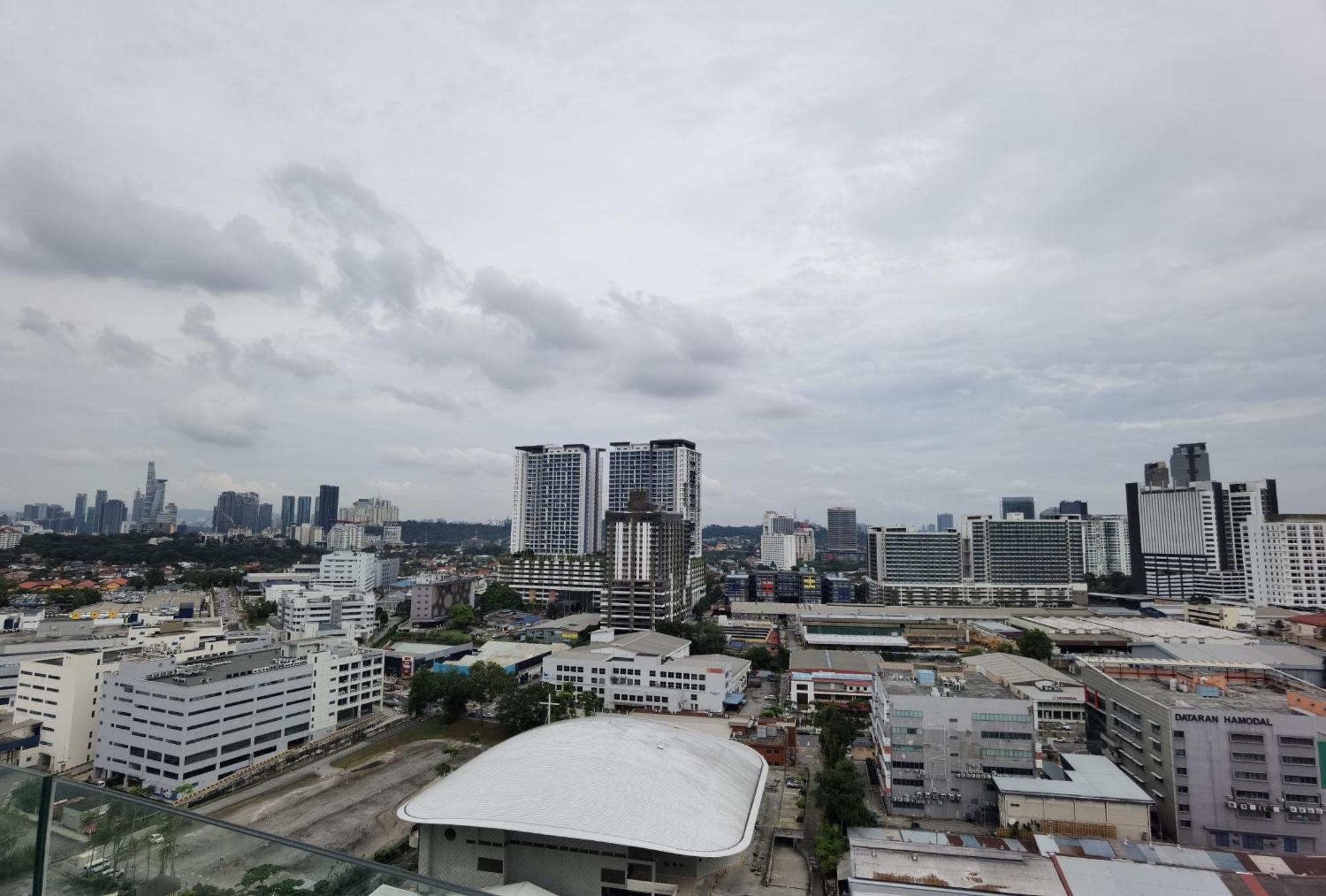 Apartment Comfy Luxury 5 Star Bed & Sofa 3r2b 2carpark Wifi Petaling Jaya